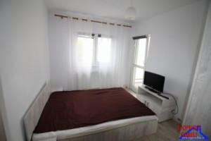 vand-apartament-4-camere-decomandat-zona-strand-8