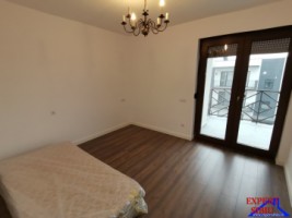 vand-apartament-4-camere-decconstructie-nouazona-calea-cisnadiei-6