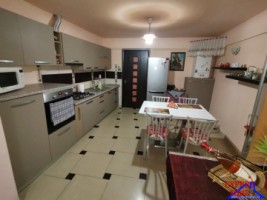 inchiriez-apartament-3-camere-recent-renovatzona-lazaret-4