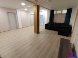 inchiriez-apartament-3-camererenovat-recent-zona-vasile-aaron-6