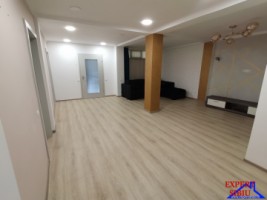 inchiriez-apartament-3-camererenovat-recent-zona-vasile-aaron-7