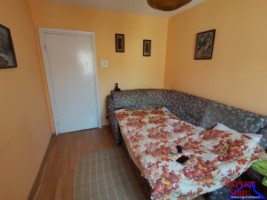 vand-apartament-4-camere-decomandat-zona-vasile-aaron-9