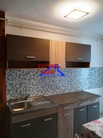 inchiriez-apartament-2-camere-decomandatzona-mihai-viteazul-3