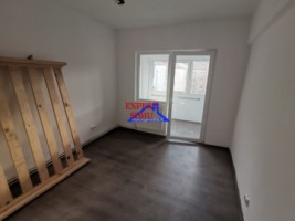 vand-apartament-4-camere-zona-strand-6