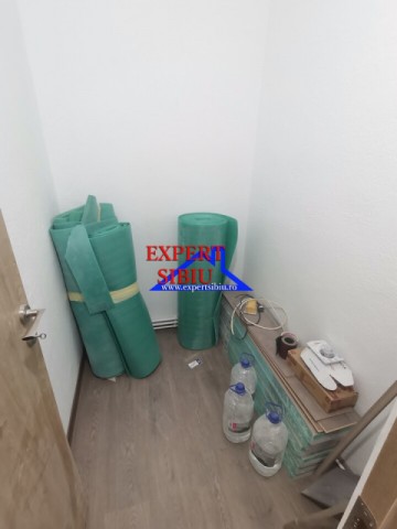 vand-apartament-4-camere-zona-strand-7