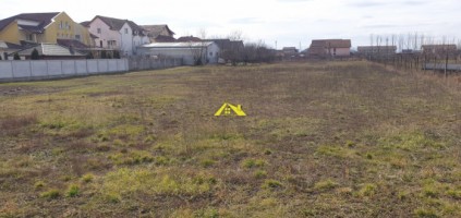 teren-pentru-constructii-in-cetate-2