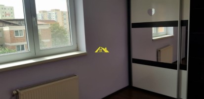 apartament-3-camere-zona-cetate-2