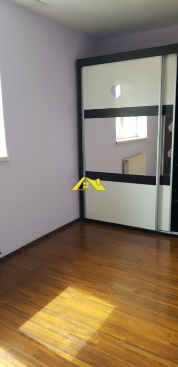 apartament-3-camere-zona-cetate-6