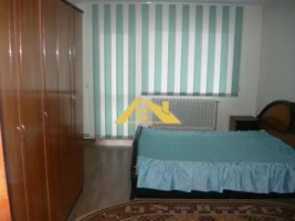 apartament-cu-3-camere-decomandate-in-cetate