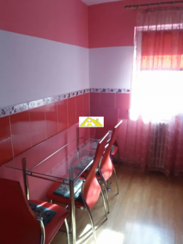 apartament-3-cam-zona-mercur