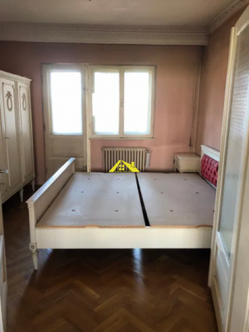 apartament-cu-3-camere-in-centrul-orasului