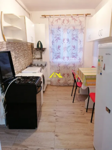 apartament-de-2-camere-decomandate-in-cetate-5