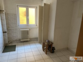 apartament-cu-3-camere-de-vanzare-in-alba-iulia