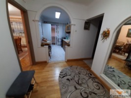 apartament-cu-4-camere-de-vanzare-in-alba-iulia-2