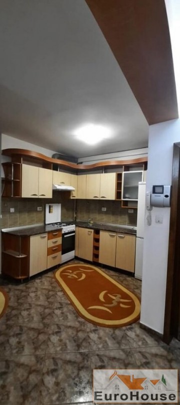 apartament-cu-3-camere-de-vanzare-in-alba-iulia-4