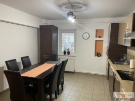 apartament-de-inchiriat-cu-3-camere-alba-iulia-3