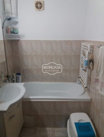 apartament-2-camere-zona-scoala-7-etaj-4-cu-sarpanta-4