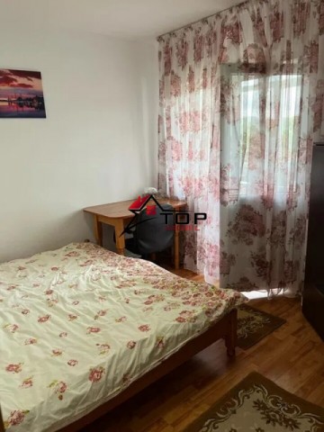 apartament-2-camere-decomandat-etajul-4-din-4-pacurari-1