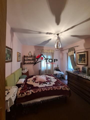 apartament-3-camere-pacurari-1