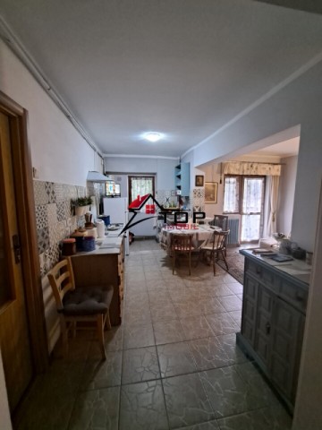 apartament-3-camere-pacurari-5