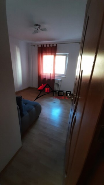 apartament-cu-2-camere-decomandat-galata-4