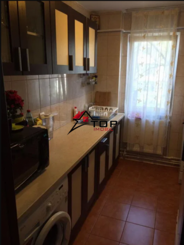 apartament-2-camere-semidecomandat-podu-ros-cantemir-3