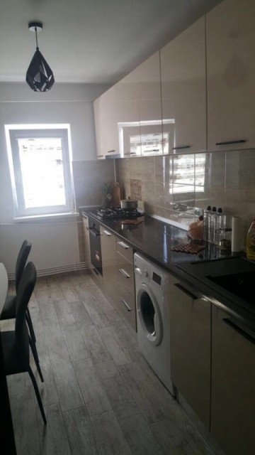 apartament-3-camere-zona-grivita-etaj-2-recent-renovat-se-accepta-credit-5