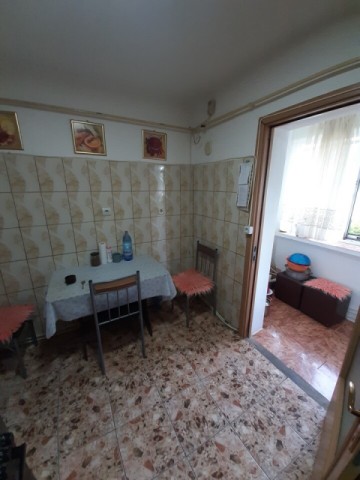 apartament-2-camere-zona-piata-mare-parter-inalt-55-mp-pret-59500-euro-5