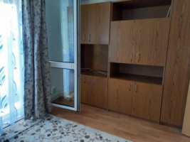 apartament-2-camere-zona-stejari-decomandat-pret-270-euro-2