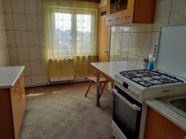 apartament-2-camere-zona-stejari-decomandat-pret-270-euro-3