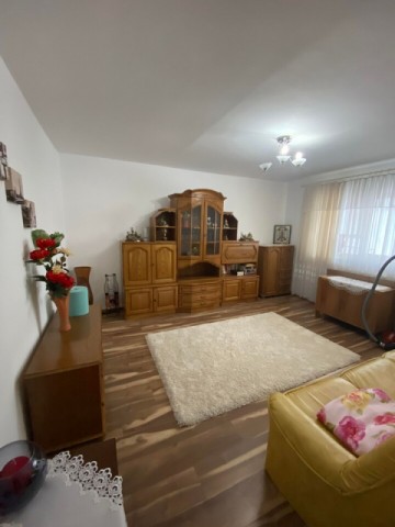 apartament-3-cameredecomandatzona-bucovina-2-bai1-balcon-pret-90000-euro-neg