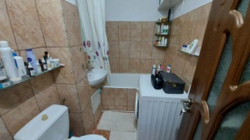 garsoniera-de-vanzare-zona-mall-etaj-3-pret-33500-euro-neg-2