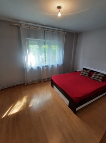 apartament-3-camere-68-mp-zona-bucovina-pret-67000-euro-neg-6