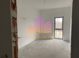 apartament-nou-semfinisat-3-camere-aleea-carpati-4