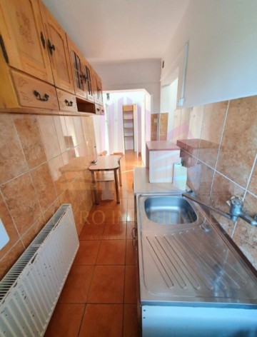 apartament-cu-2-camere-in-dambu-strada-godeanu-2