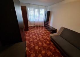 de-vanzare-apartament-cu-2-camera-zona-cornisa-1