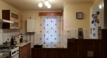 de-vanzare-apartament-cu-3-camere-cristesti