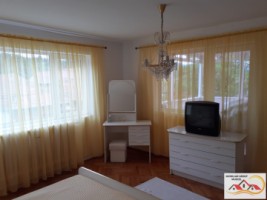 vila-6-camere-suprafata-230-mp-teren-400-mp-pret-155-000-eur-campulung-muscel-14