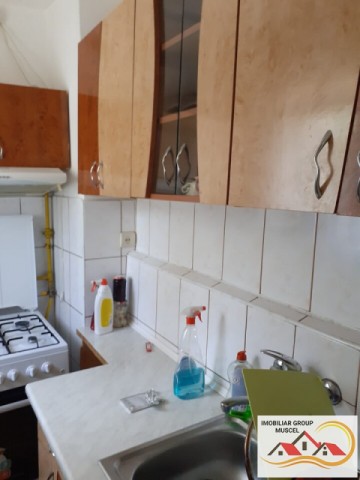 apartament-2-camere-cf-2-etj-14-visoi-pret-25-000-euro-7