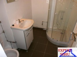 inchiriez-apartament-2-camererecent-renovat-zona-centrala-acr-4