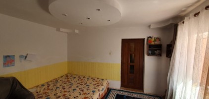 central-z-rudului-parter-casa-2cam-baie-bucat-65000-euro-4