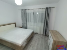 inchiriez-apartament-2-camere-decomandatrecent-renovatzona-selimbar-1