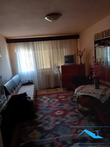 apartament-2-camere-decomandat-zona-cetate-closca