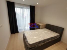 inchiriez-apartament-3-camere-de-lux-cu-garajzona-turnisor-2