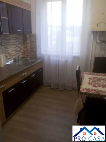 vand-apartament-2-camere-decomandat-in-centru-7