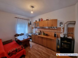 casa-cu-3-camere-si-teren-de-100-mp-de-vanzare-in-cetateni-arges-10