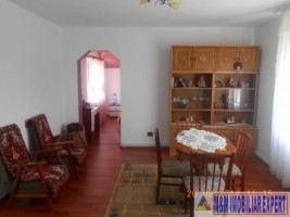 nu-mai-vinde-vila-8-camere-teren-2500-mp-schitu-golesti-12
