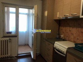 apartament-2-camere-decomandat-etaj-1-zona-ampoi-3-3