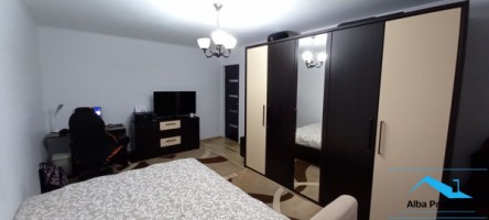 apartament-cu-3-camere-renovat-mobilat-4