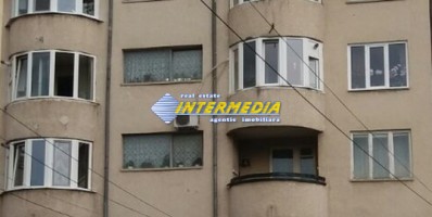 apartament-cu-4-camere-central-2